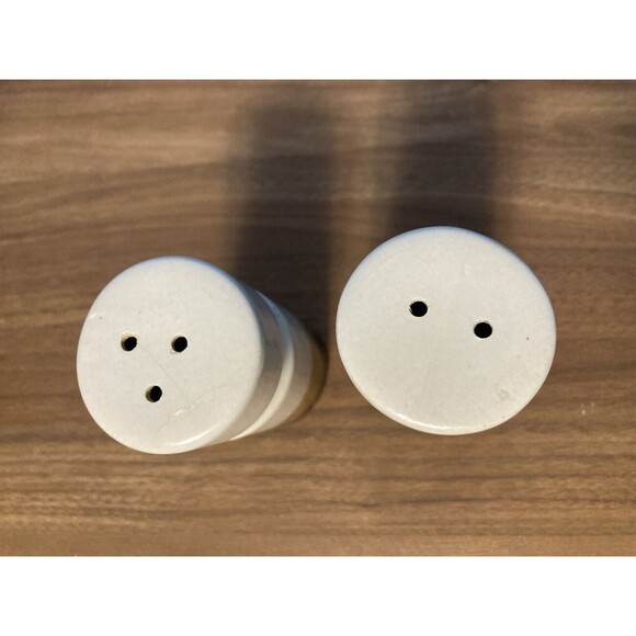 1970s Brown Tan Pottery Salt and Pepper Shakers Landscape Nature Vintage - Picture 3 of 8